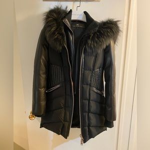 Brand new Nicole Benisti luxury jacket with silver fox fur and leather details.